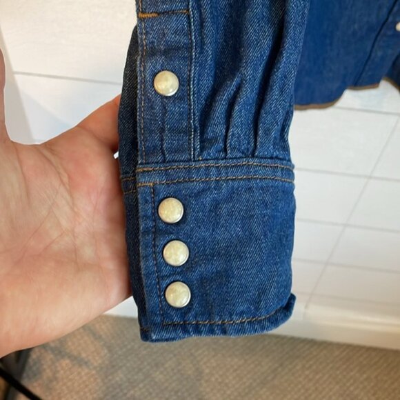 Wrangler +Staud Women's Denim Pearl Snap western cowboy button down sz Medium - Picture 7 of 14